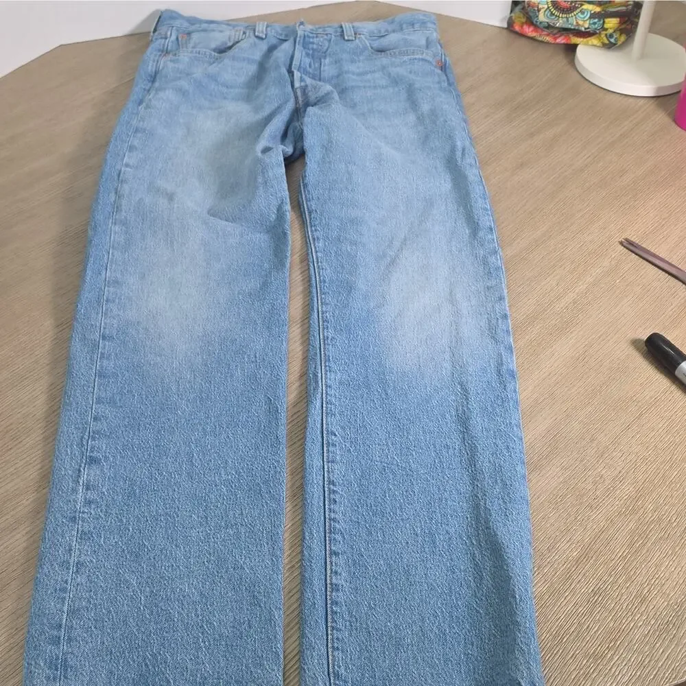 Levi's BIG E Men's Regular Fit Straight Jeans Blue Light Wash Buttom Up 33x34